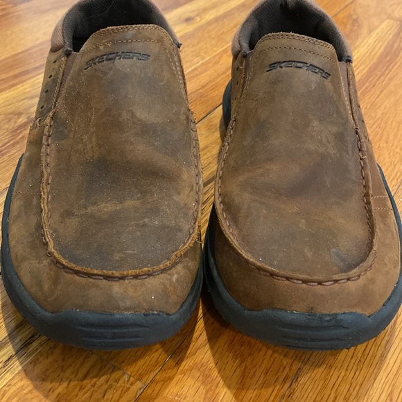 Skechers relaxed fit brown shoes - Picture 5 of 6